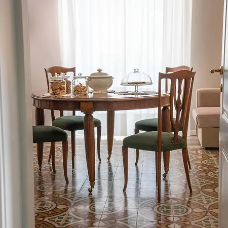 Apartment Dimora Del Castellano Gioia Del Colle